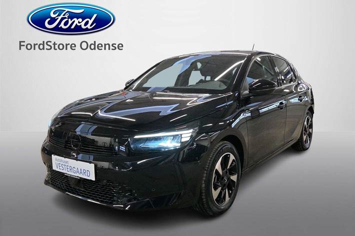 Sort Opel Corsa-e fra 2024 set udefra