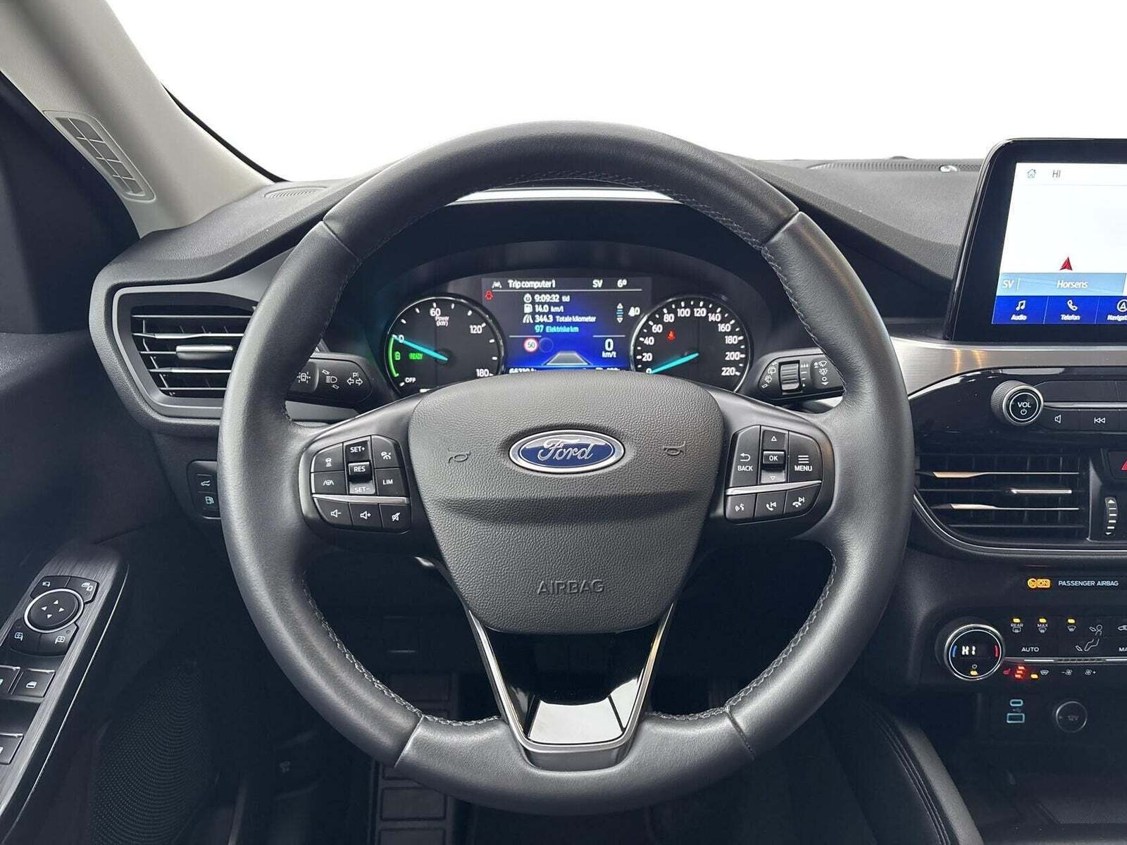 Ford Kuga 2,5 PHEV Titanium X CVT