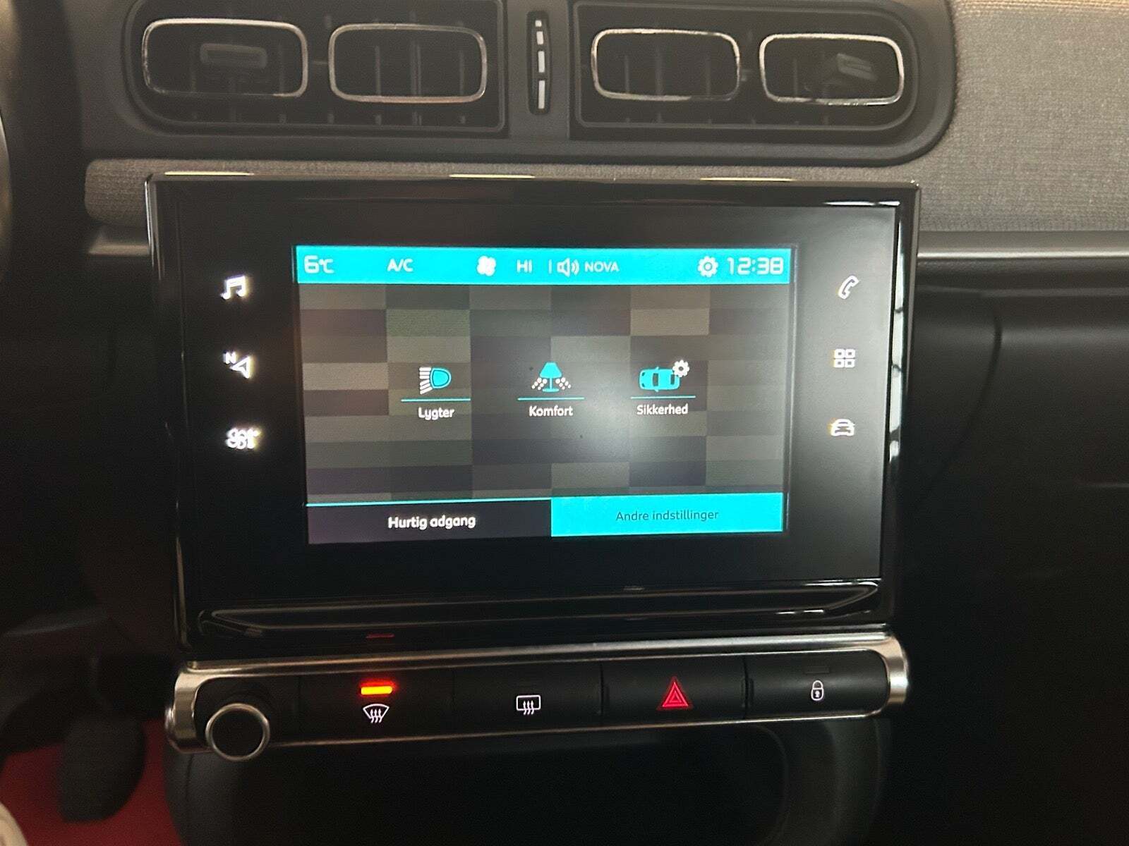 Sort Citroën C3 fra 2018