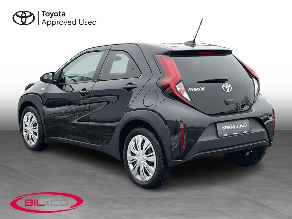 Toyota Aygo X 1,0 VVT-I Active 72HK 5d