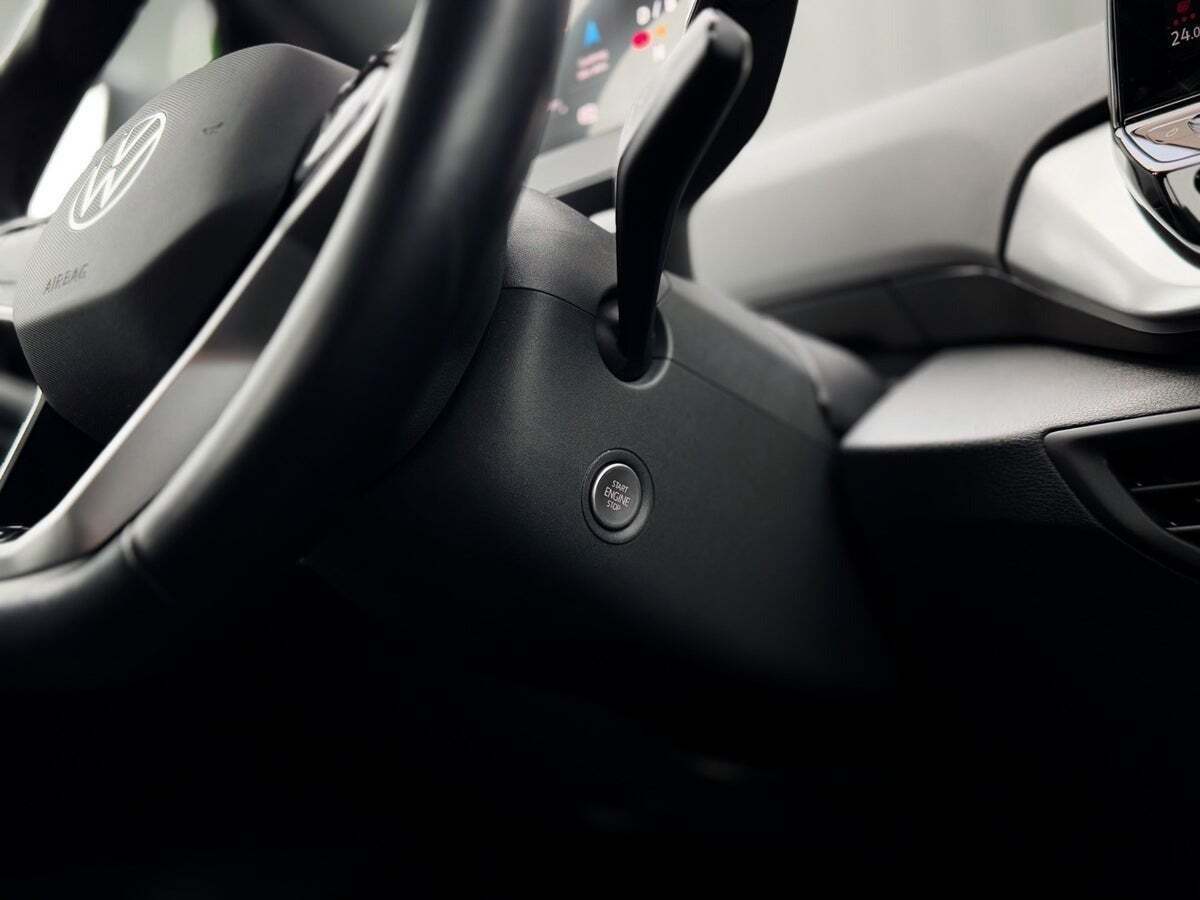 Grå VW ID.4 fra 2022