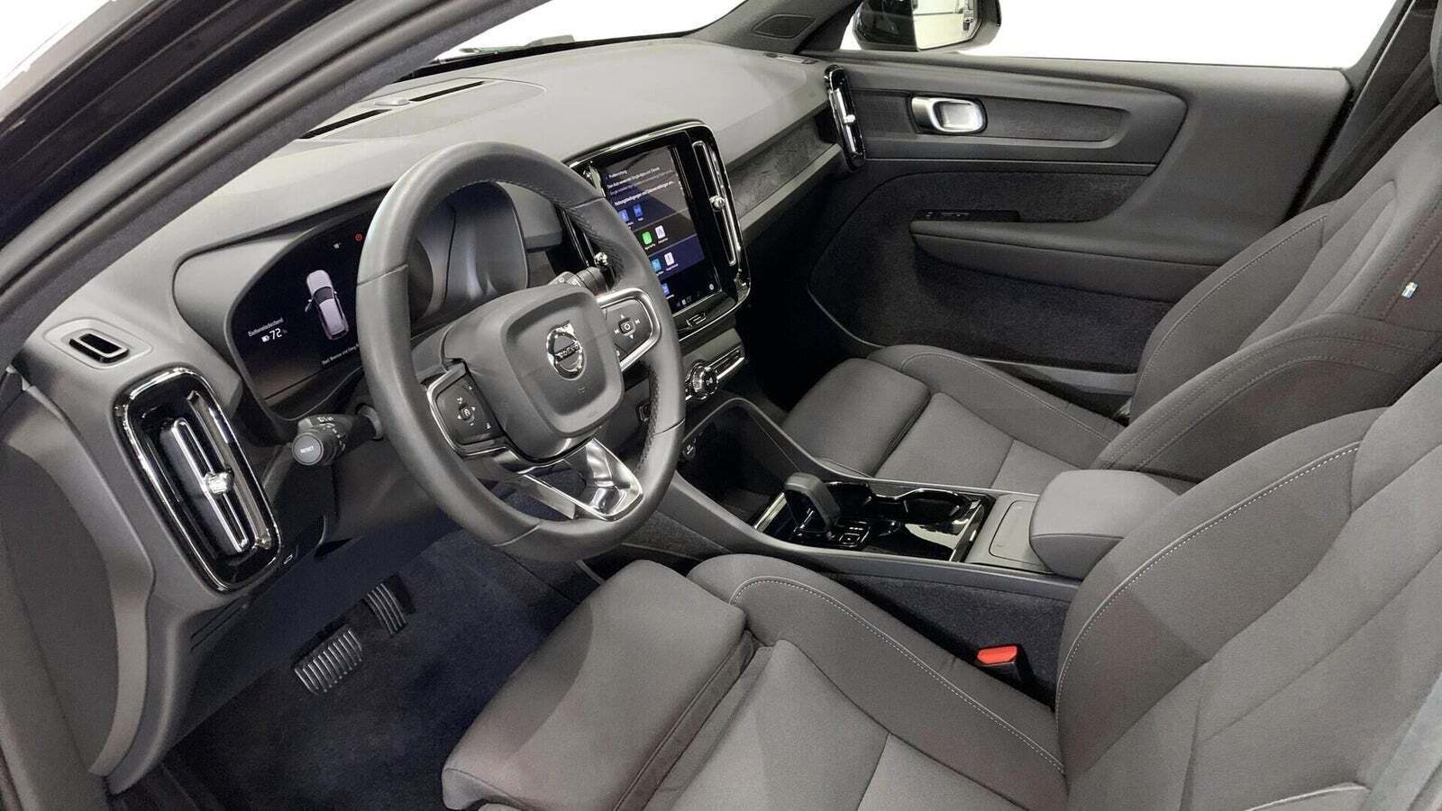 Volvo XC40 P6 ReCharge Core