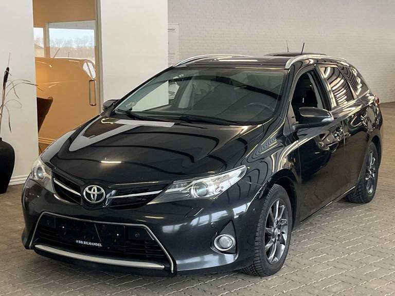 Toyota Auris 2,0 D-4D T2+ Touring Sports