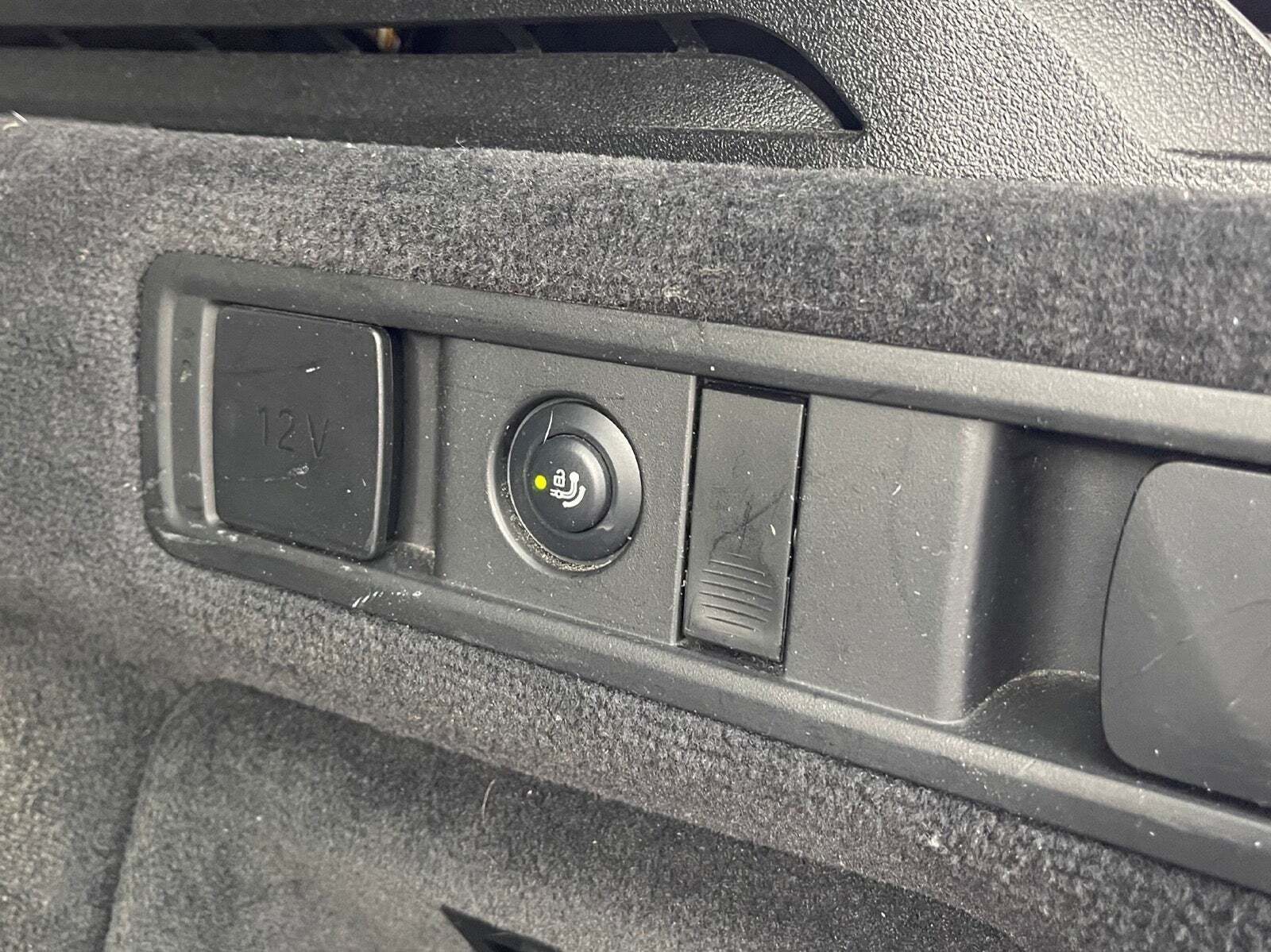 Grå BMW X5 fra 2020