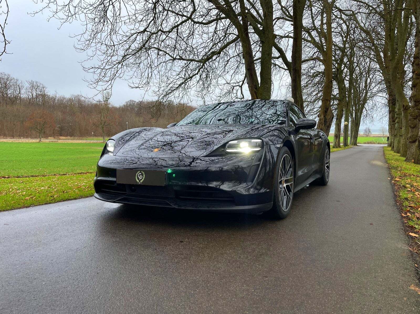 Porsche Taycan 4S Performance+