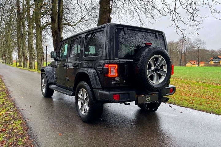 Sort Jeep Wrangler Unlimited fra 2019