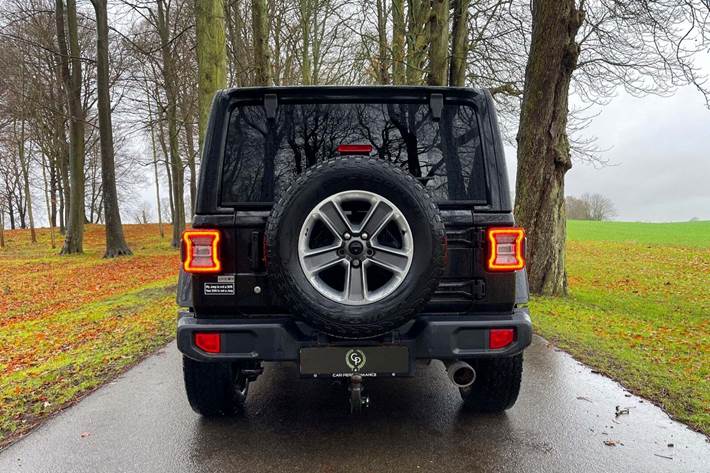 Sort Jeep Wrangler Unlimited fra 2019