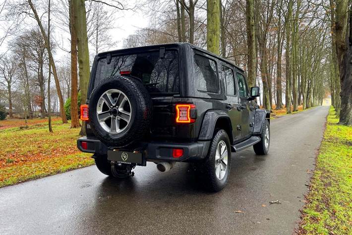 Sort Jeep Wrangler Unlimited fra 2019