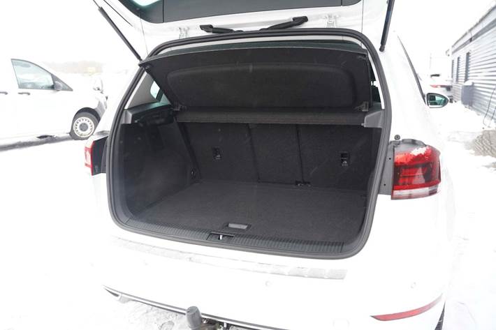 Hvid VW Golf Sportsvan fra 2019