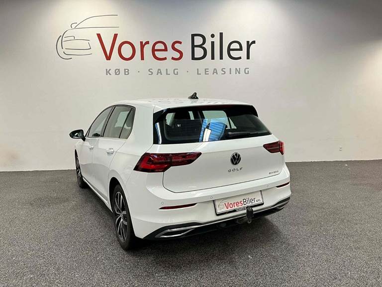 VW Golf VIII 1,4 eHybrid DSG