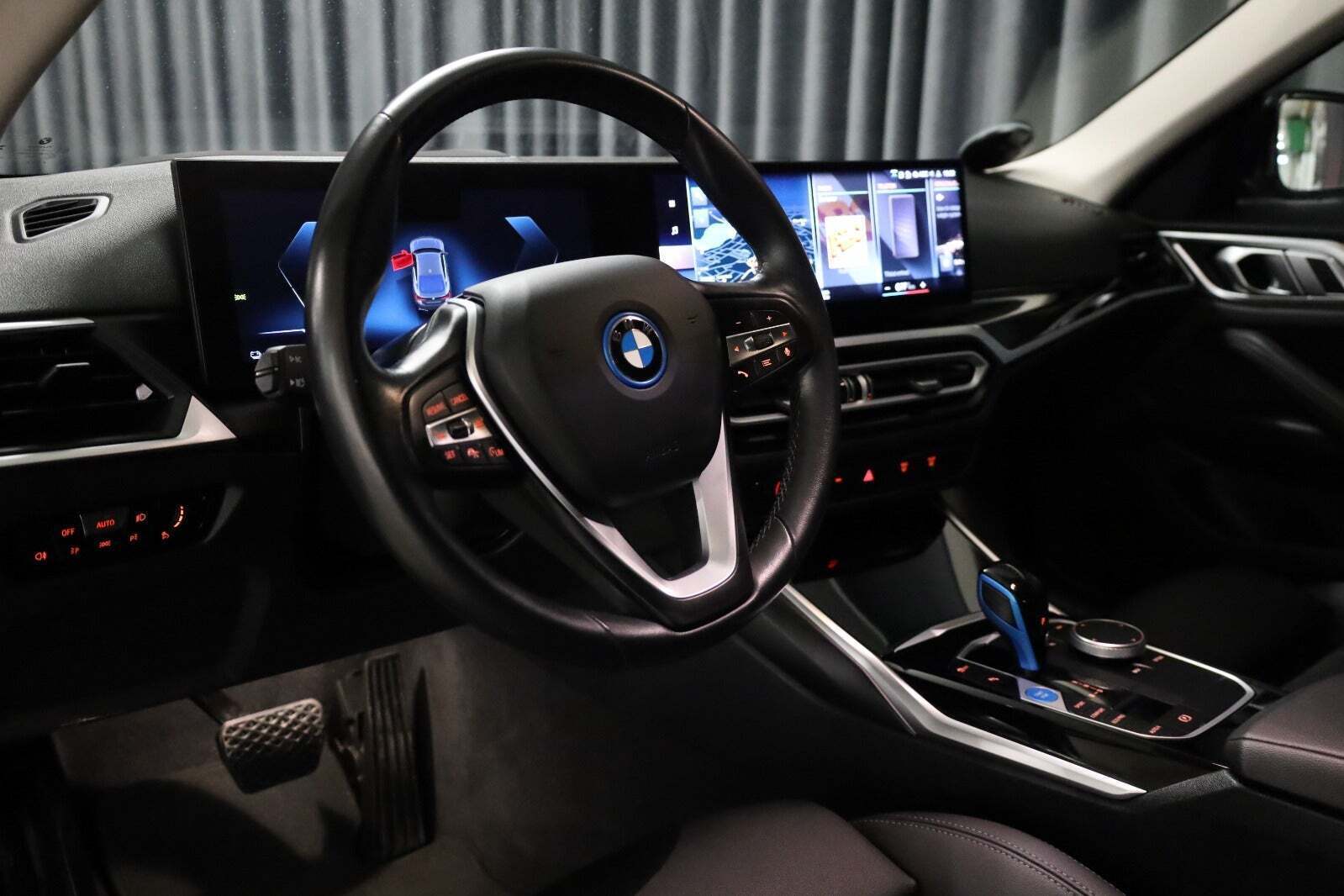 BMW i4 eDrive35