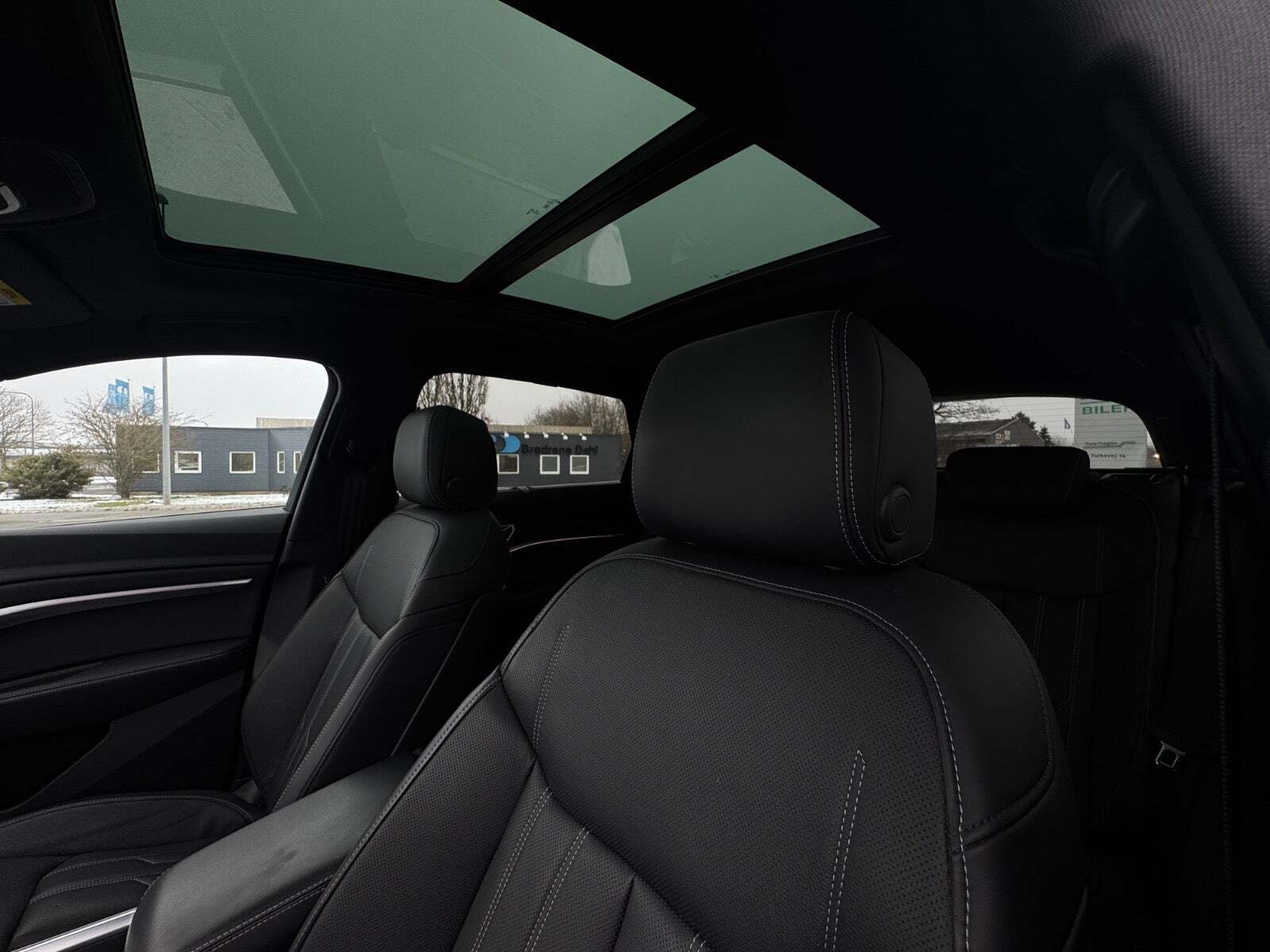 Audi Q8 e-tron 55 S-line quattro