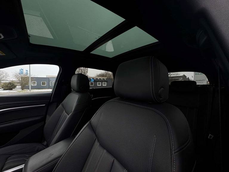 Audi Q8 e-tron 55 S-line quattro