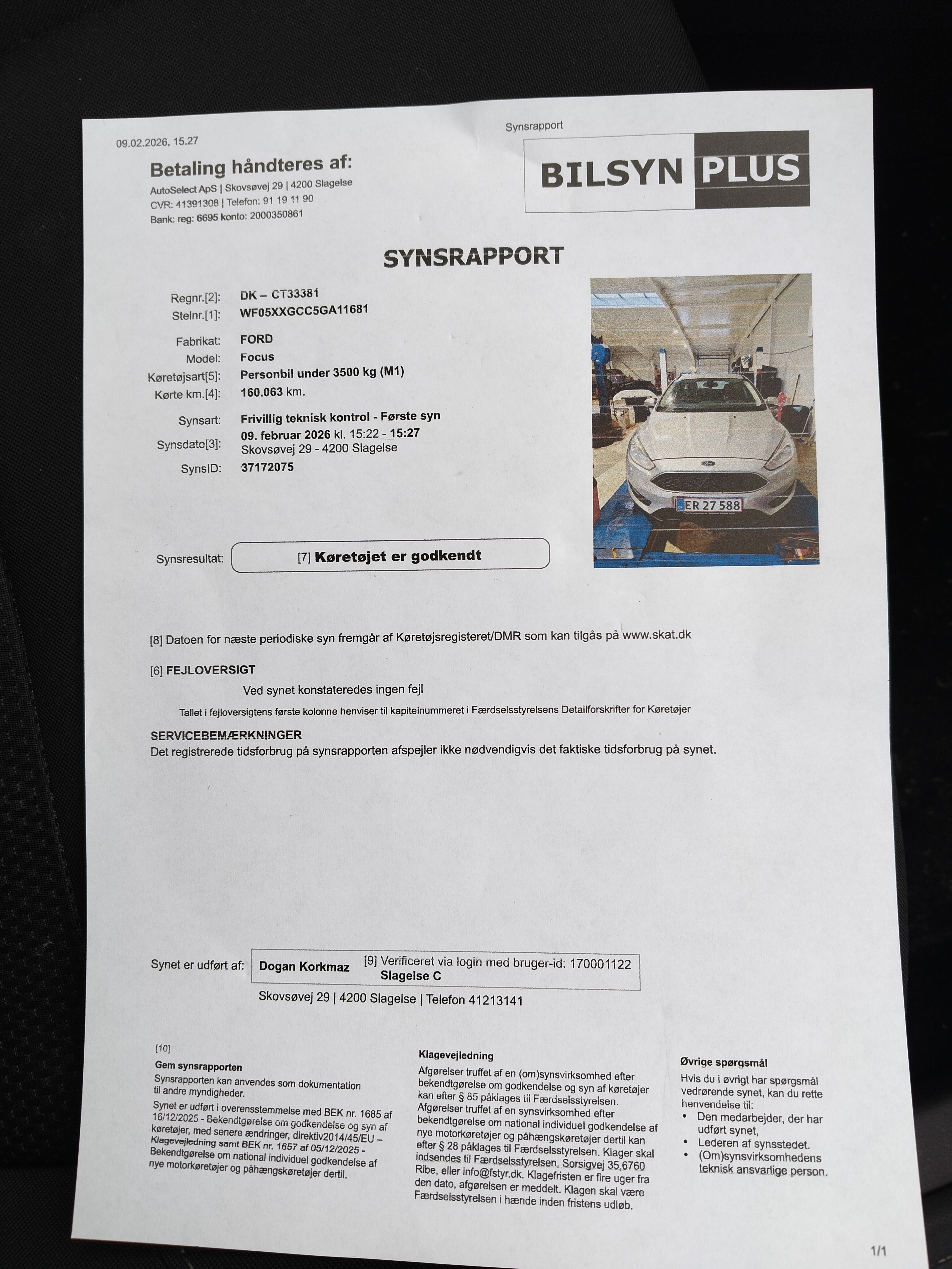 Grå Ford Focus fra 2016