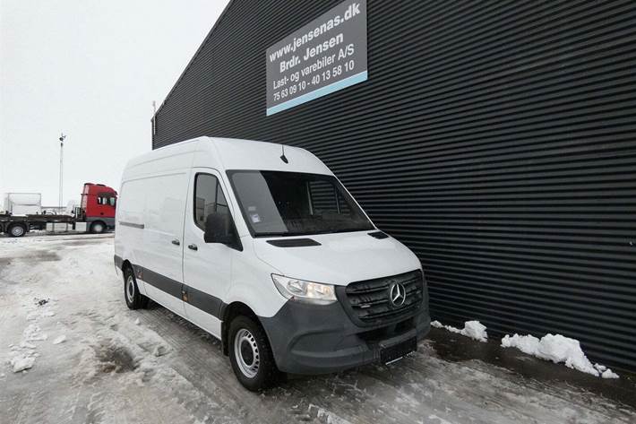 Hvid Mercedes Sprinter 316 fra 2018