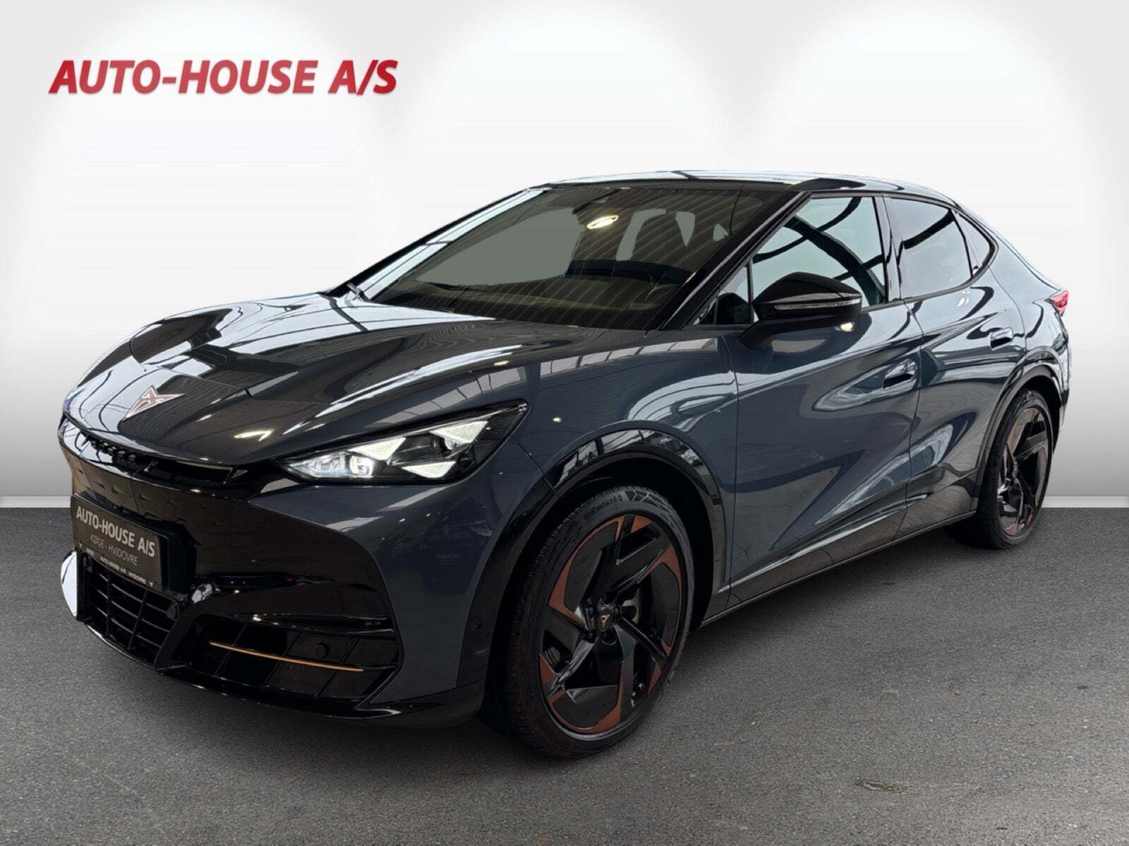 Cupra Tavascan 77 VZ Adrenaline