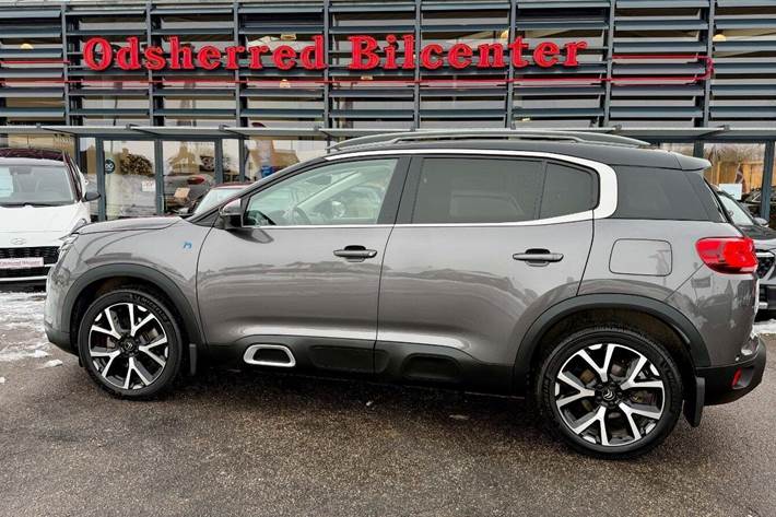 Grå Citroën C5 Aircross fra 2022