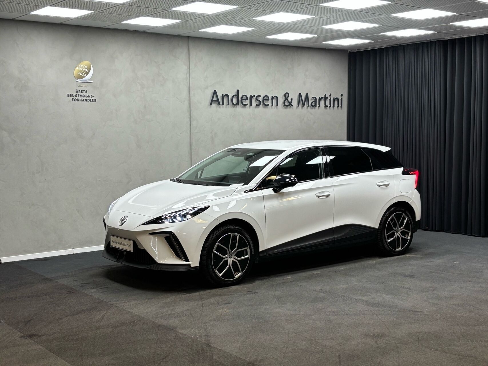 MG MG4 Electric EL Luxury Long Range 204HK 5d Aut.