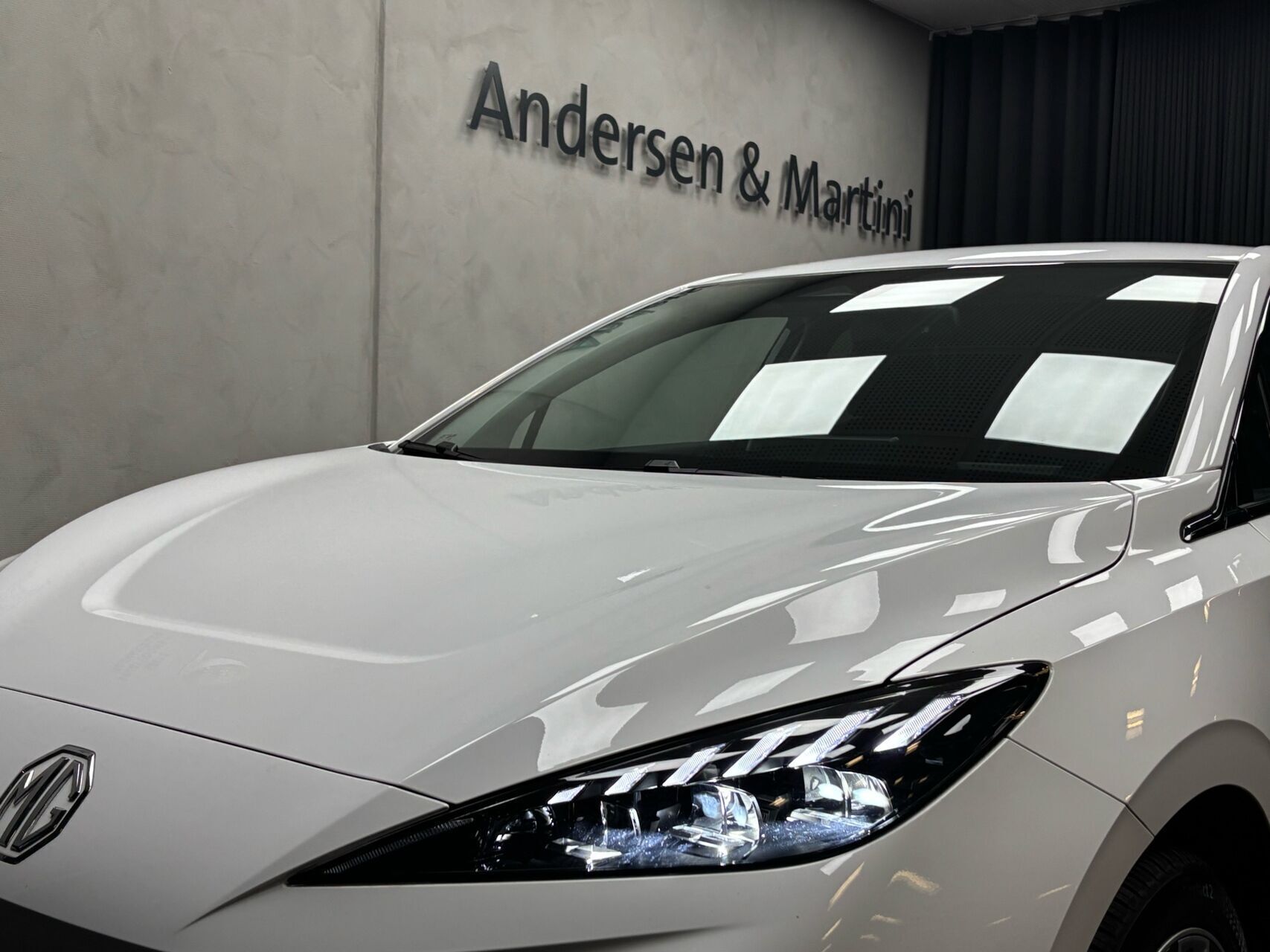 MG MG4 Electric EL Luxury Long Range 204HK 5d Aut.