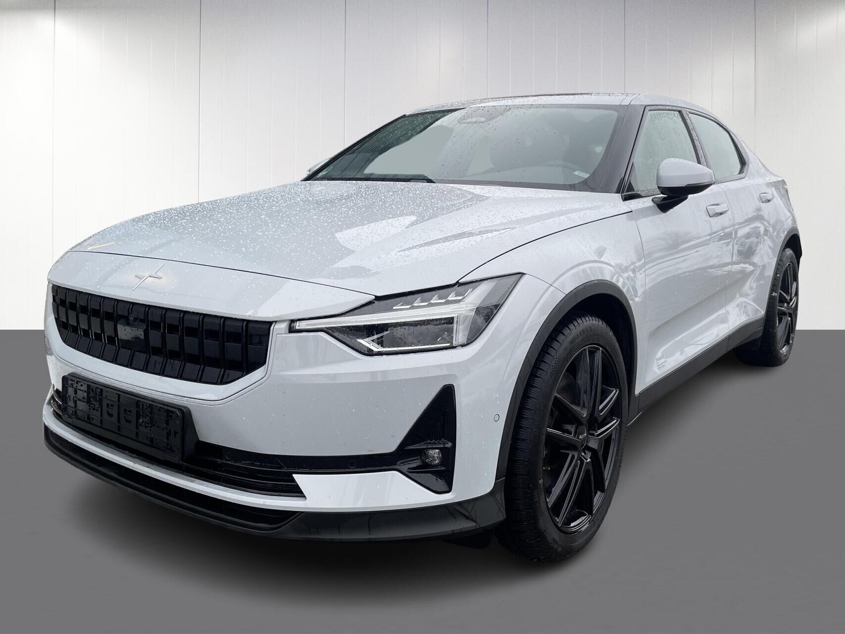 undefined Polestar 2 fra 2022 set udefra
