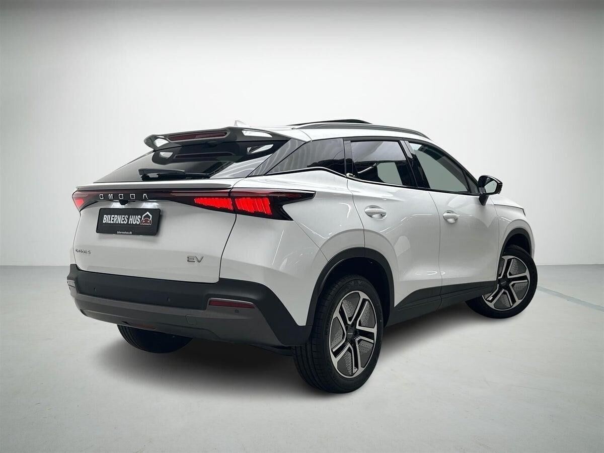 Omoda 5 EL Premium 204HK Aut.