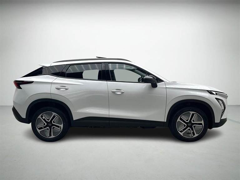 Omoda 5 EL Premium 204HK Aut.