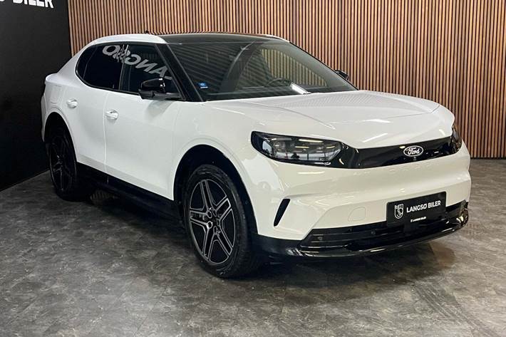 Hvid Ford Capri fra 2025