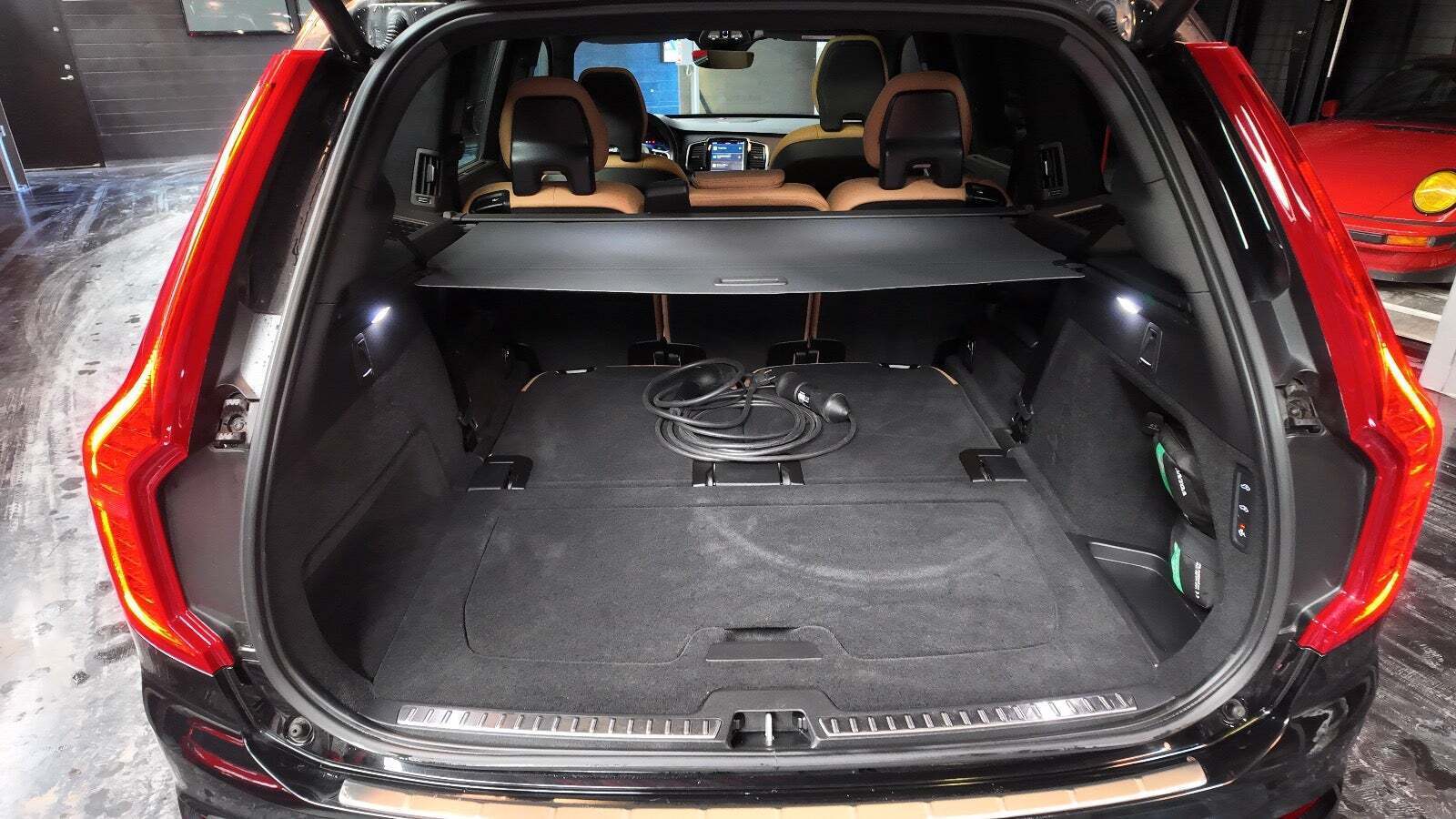 Sort Volvo XC90 fra 2023