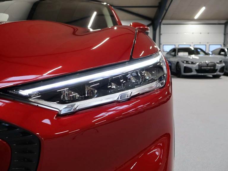 Ford Mustang Mach-E 88 Extended Range