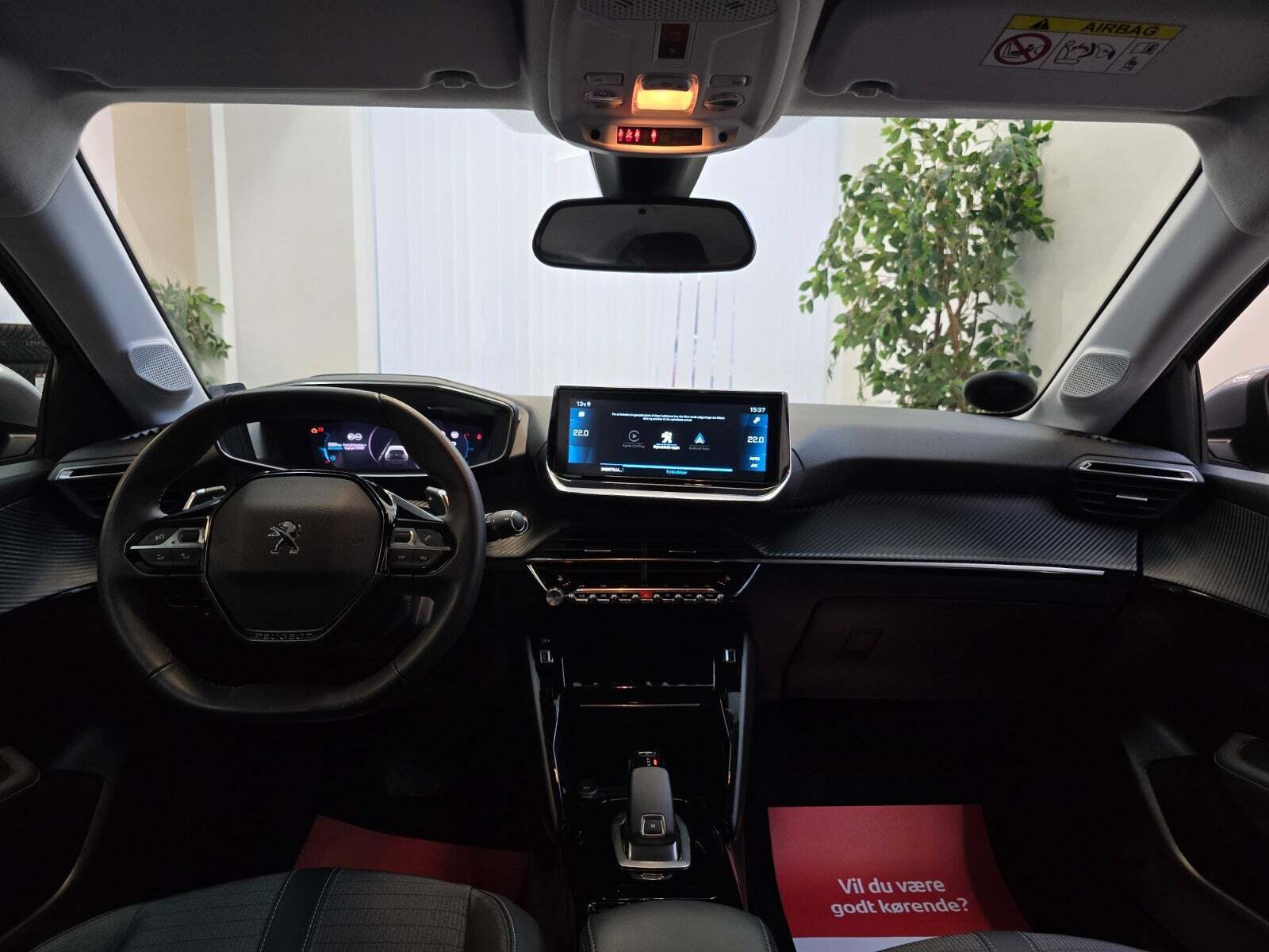 Peugeot 208 1,2 PureTech 100 Allure EAT8