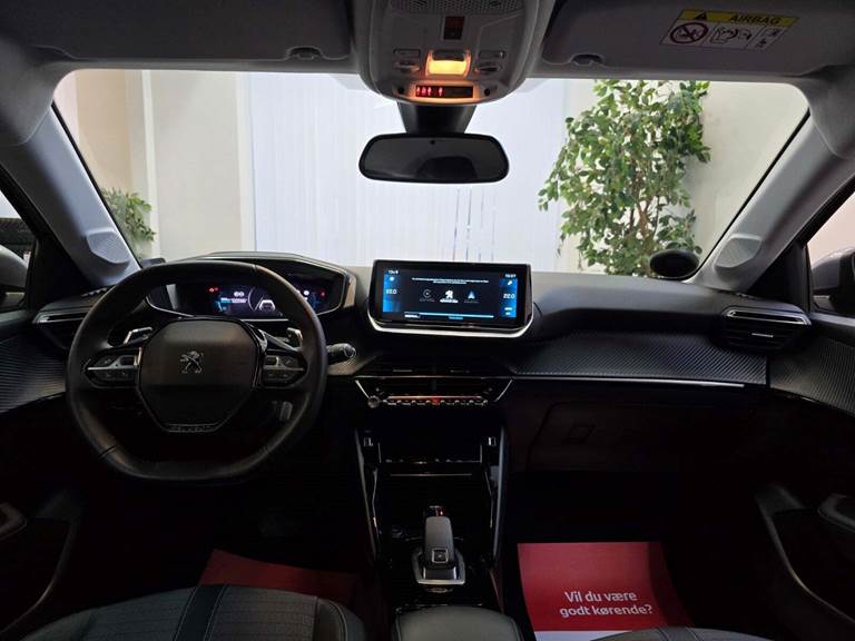 Peugeot 208 1,2 PureTech 100 Allure EAT8