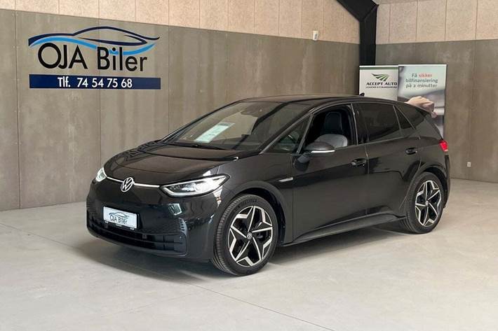 Grå VW ID.3 fra 2021 set udefra