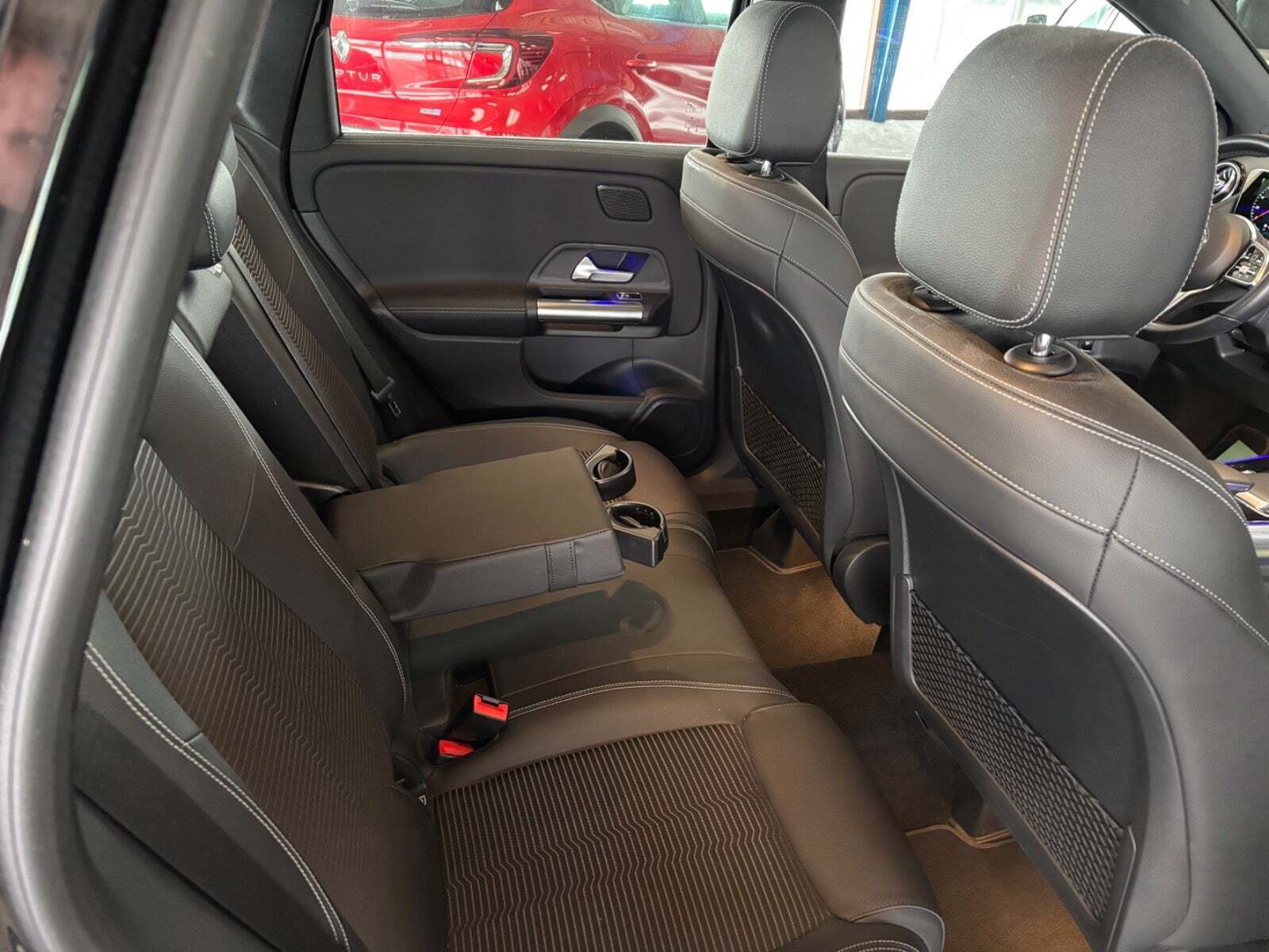 Mercedes B200 1,3 Progressive aut.