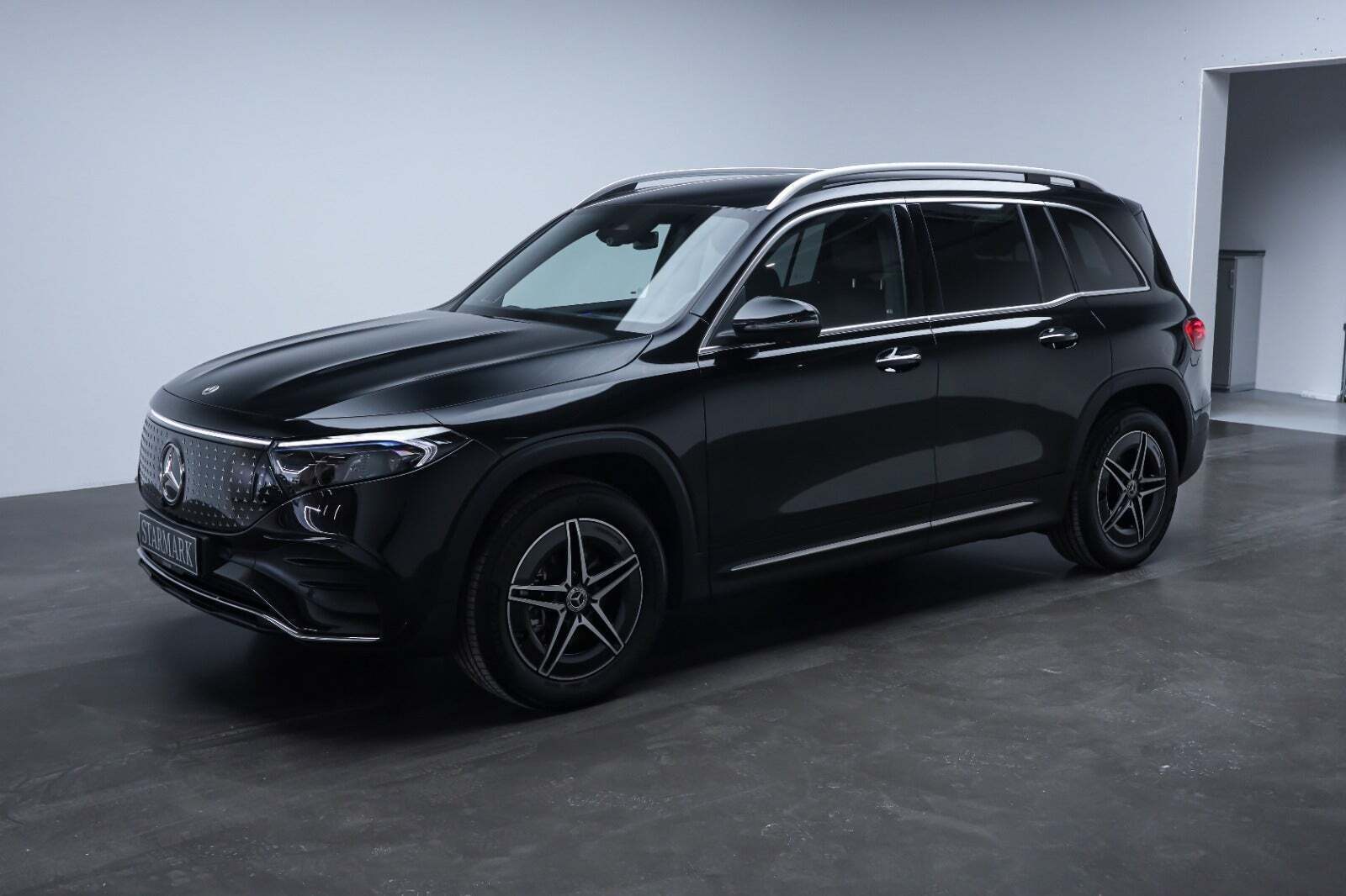 Mercedes EQB250+ AMG Premium