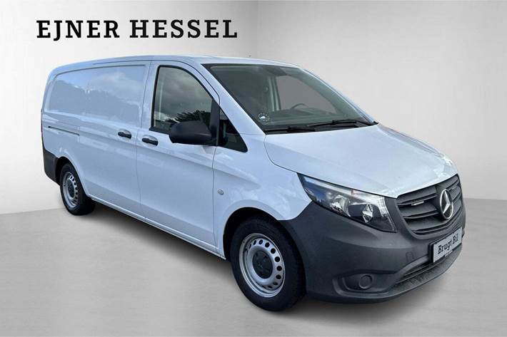 Hvid Mercedes Vito 114 fra 2021