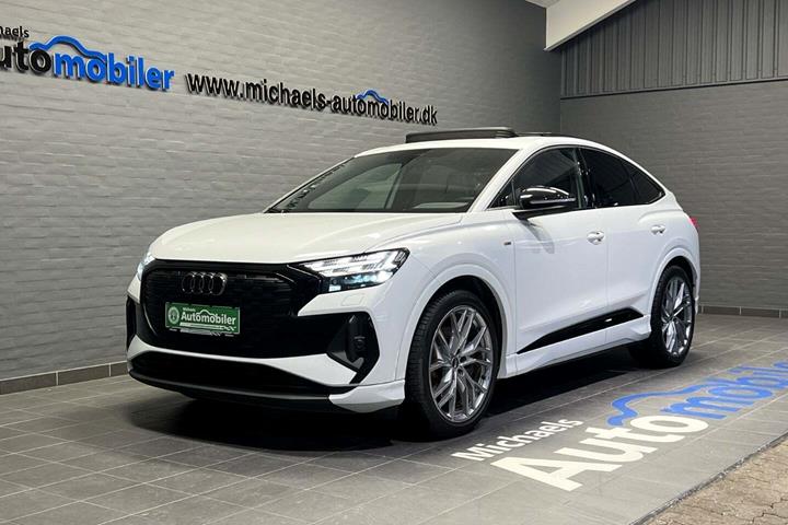 Hvid Audi Q4 e-tron fra 2023