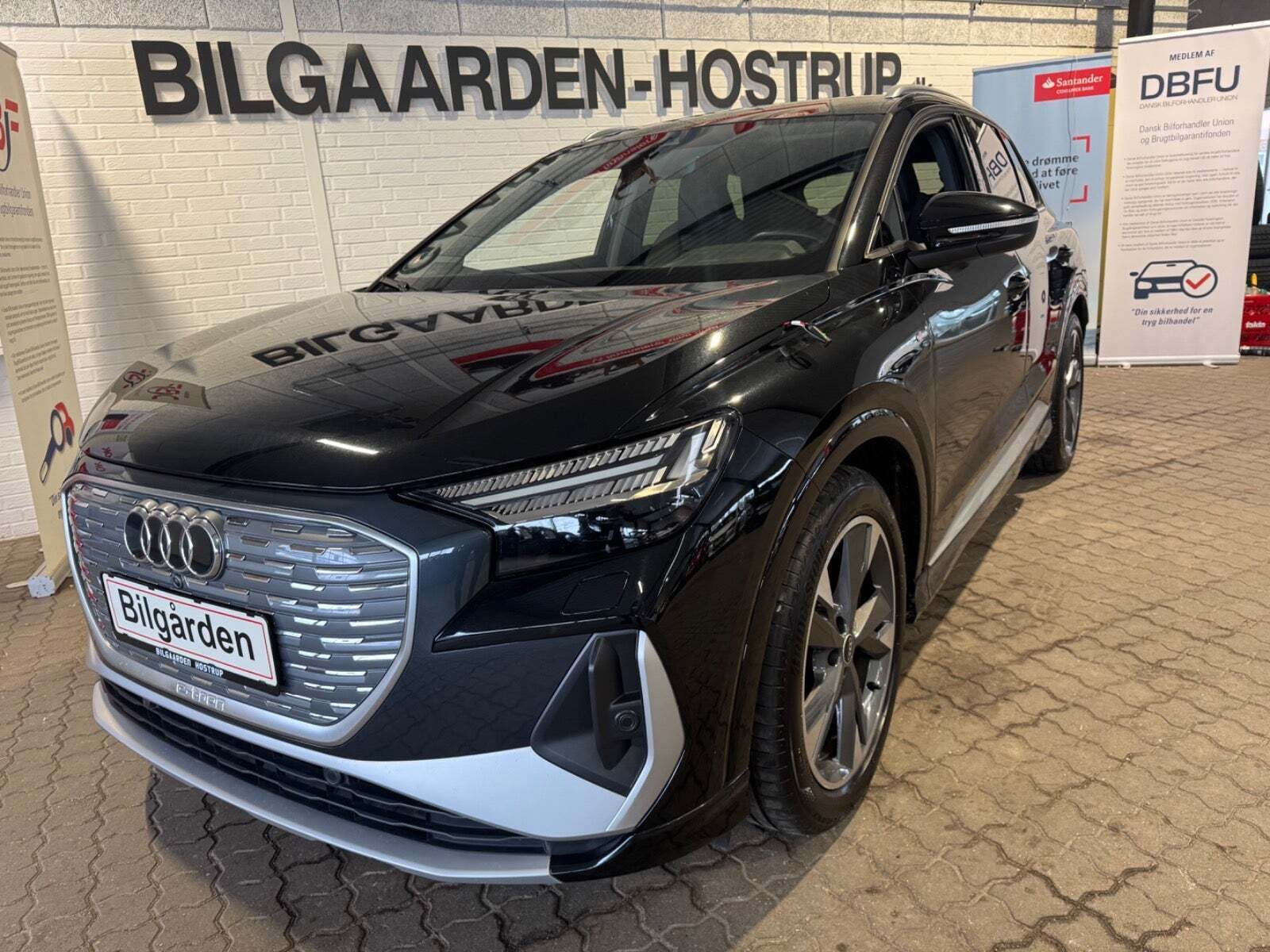 Audi Q4 e-tron 40 S-line