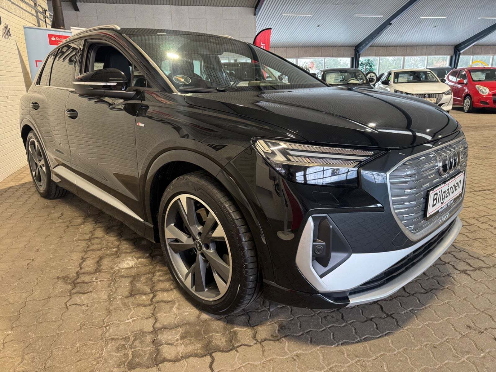 Audi Q4 e-tron 40 S-line