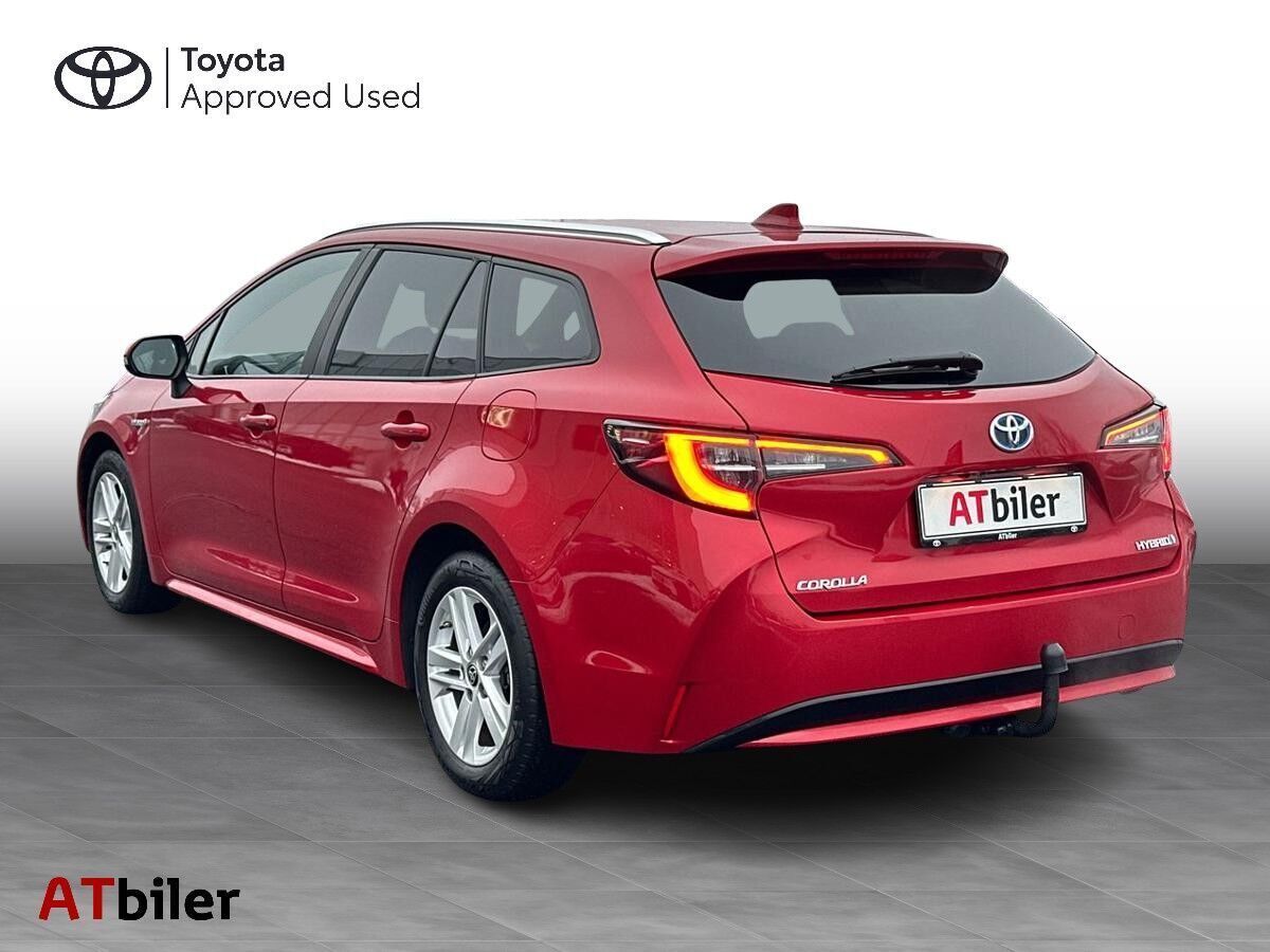 Toyota Corolla 1,8 Touring Sports Hybrid H3 Business Smart E-CVT 122HK Stc Trinl. Gear
