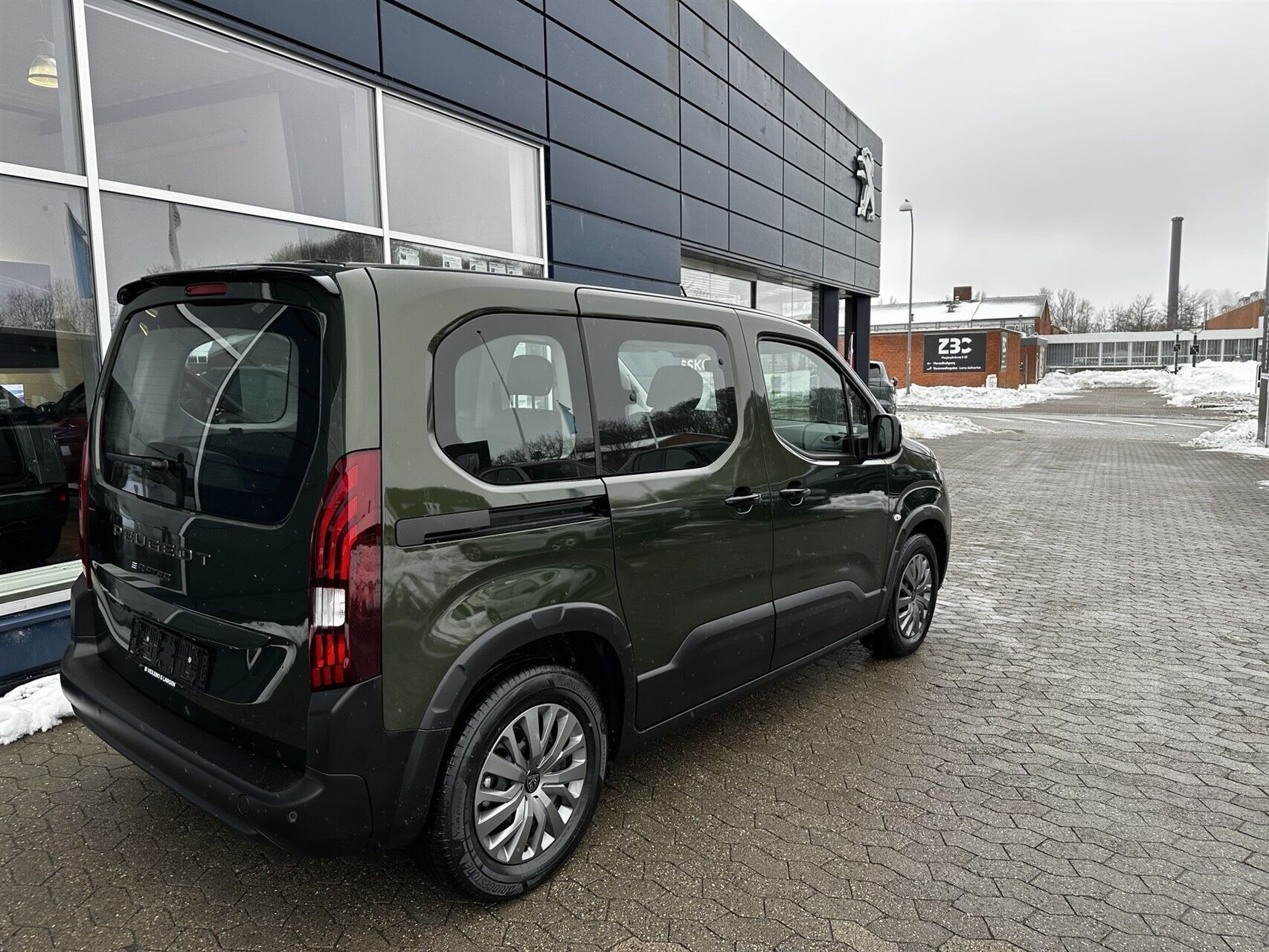 Peugeot e-Rifter L1 EL Allure 136HK Aut.