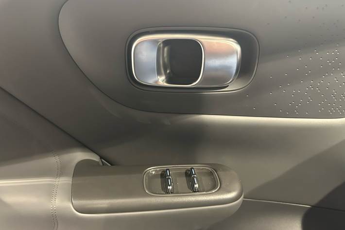 Sort Leapmotor B10 fra 2025