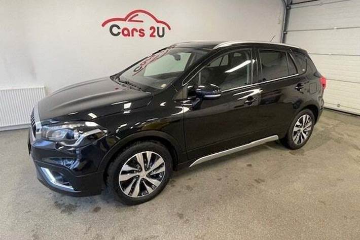 Sort Suzuki S-Cross fra 2019 set udefra
