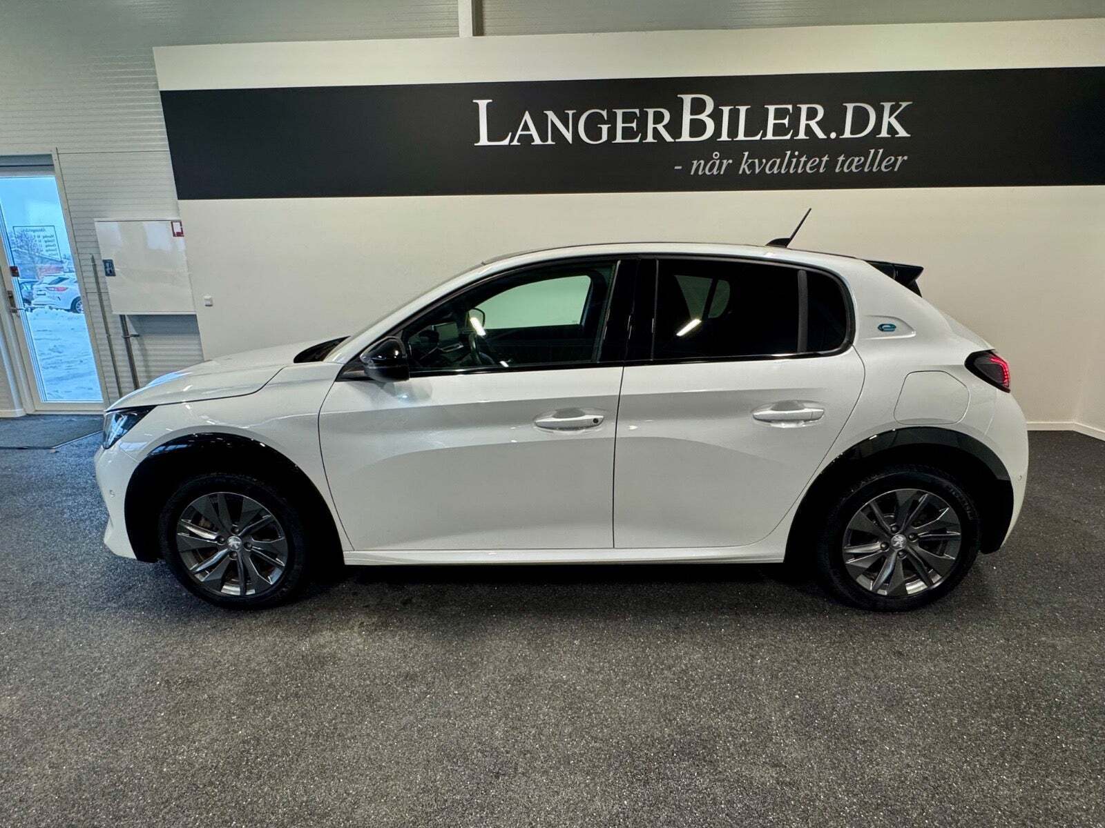 Peugeot e-208 50 GT Pack