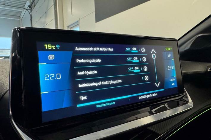 Hvid Peugeot e-208 fra 2021