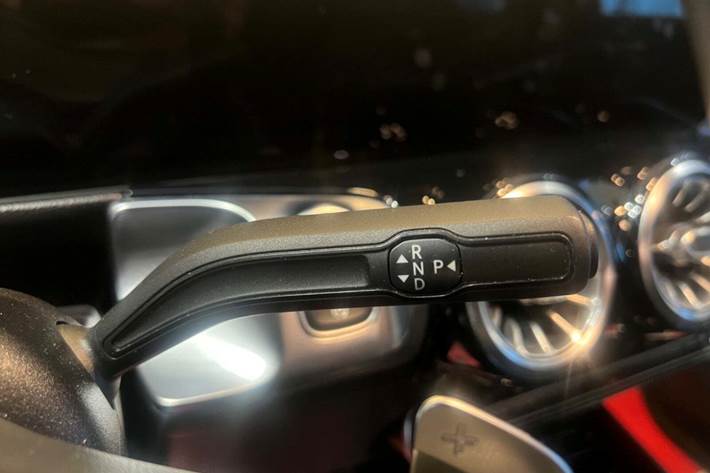 undefined Mercedes GLB200 d fra 2021