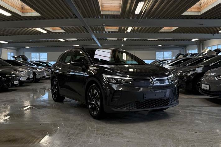 Grå VW ID.4 fra 2021