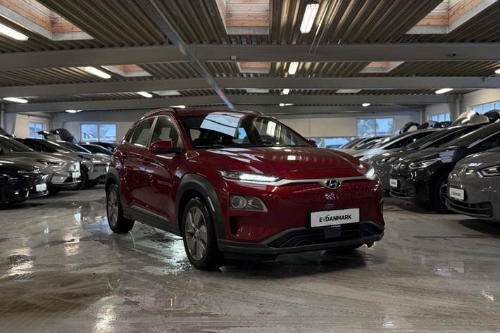 Rød Hyundai Kona fra 2021