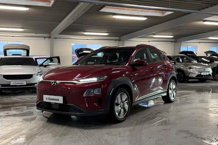 Rød Hyundai Kona fra 2021