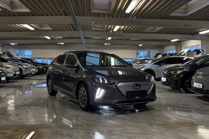 Grå Hyundai Ioniq fra 2021