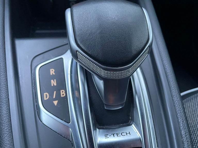 Renault Captur 1,6 E-Tech Intens